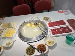 -浪里寻·臻牛养生牛肉火锅(方圆荟店)