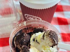 -红宝石·鲜奶小方·海派西点房(控江店)