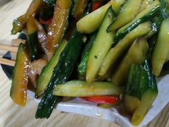 -内蒙焖面大盆骨餐馆(山大路店)