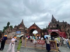 -一寨两国风景区