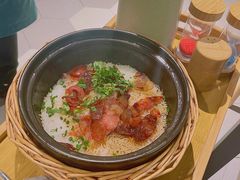 广式腊味煲仔饭-狐狸爱上椰子鸡(滨江星光大道店)