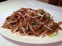 干炒牛河-新旺茶餐厅·早餐·夜宵(仙霞店)