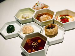 秦淮八艳美味小吃-民国红公馆·秦淮八艳(夫子庙店)