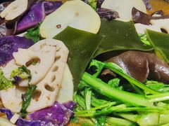 -万记麻辣烫国展总店