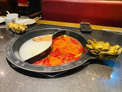 -重庆德庄火锅(体育中心店)