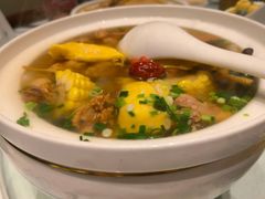 -江城小馆陕南妈妈菜·全球旅行餐厅(钟楼店)
