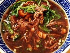 蛤蜊猪肝面-沪西老弄堂面馆(定西路店)