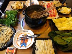 -尚品小土屋涮毛肚(李沧万达店)