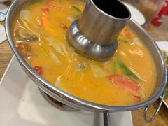 -两兄弟Song Pee Nong(2号店)