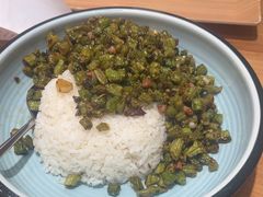 -西部马华清真兰州牛肉面·烧烤夜市(三里河店)