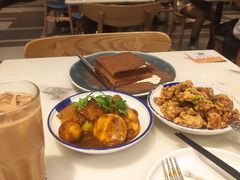 香滑奶茶-石板街港澳冰室(天环店)