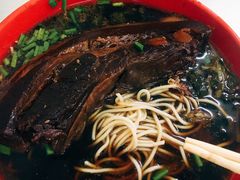 -小龙大肉面馆