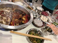 -憨铁匠老火锅(龙岗万科里店)
