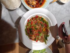 -渝信川菜 · 川味家常菜(财富购物中心店)