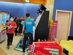 -爱玩嘉年华(龙湖曲江天街店)