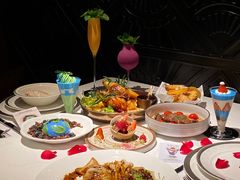 -Mogul Eatery·大亨餐酒馆