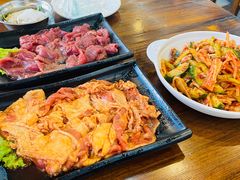 -韩风烤牛肉冷面店