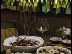 -肆海小川菜酒馆Wine Bistro (青年路店)