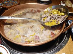 -洱火云南酸菜牛肉火锅(石景山当代商城店)