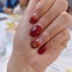 -小黑瓶美甲美睫