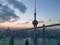 -FLAIR顶层餐厅酒吧(浦东丽思卡尔顿酒店)