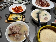 -褚记烤鸭·南京家常菜(雨花客厅店)