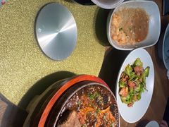 -蜜桃餐厅·伴山(湖滨商业街店)