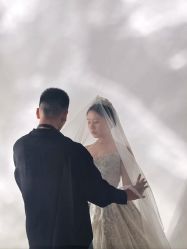 -城市花园婚纱摄影