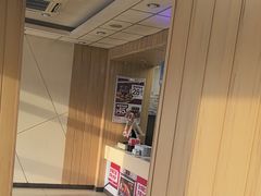 -华莱士·全鸡汉堡(加州步行街店)