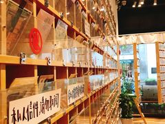 -猫的天空之城概念书店(杭州南宋御街店)