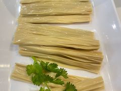 -七欣天香辣蟹火锅(无锡金太湖国际城店)