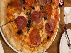 -城市大道红炉披萨烘焙坊