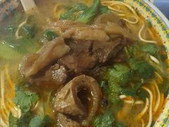-金杨拉面王小吃面馆·牛三宝面·红烧牛肉粉