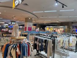 -孩子王(铁西万达店)