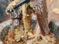 -有红鸡毛店·川菜(建设路店)