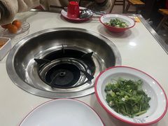-烧哥美蛙肥肠鱼火锅·十五年社区店