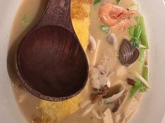 -荣家黄鱼面(前滩太古里店)