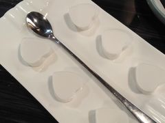 香滑椰子糕-东椰·海南椰子鸡火锅(朝阳门店)