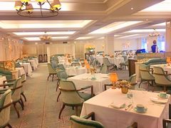 -The Diamond Jubilee Tea Salon at Fortnum & Mason