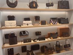 -海星奢选二手奢侈品手表包包鉴定回收寄卖(墨玉南路店)