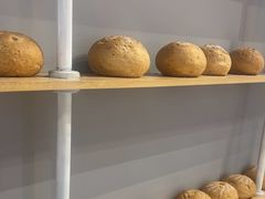 -焙丽拾光(麦凯乐直营店)