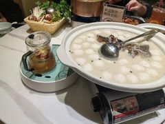 -荷花亭·湖北融合菜(中商广场店)