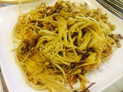 -小胡子烧烤(江汉路店)