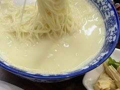 -雪琴面馆富安特色鱼汤面(城中花园店)