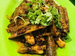 -明记烧鱼美味店