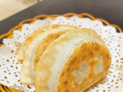 韭菜盒子-双福饺子营餐厅(财富广场店)