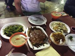 -纽顿熟食中心