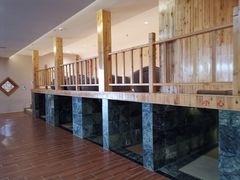 -兴芮温泉度假区