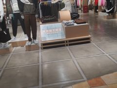 -NIKE(沪闵路南方友谊商城店)