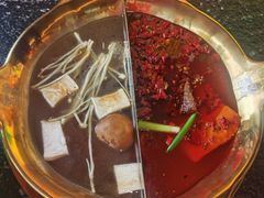 -永發發串串火锅馆·烧烤·大排档(传媒大学店)